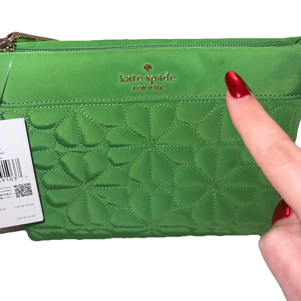 Kate Spade Spade Flower Quilted Cosmetic Pouch – Green – NWT‎ KK254